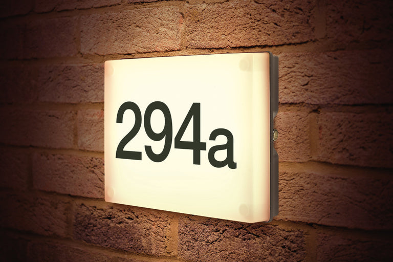 OUTDOOR BULKHEAD WITH DUSK TO DAWN SENSOR IP54 545LM 6W 4000K DARK GREY